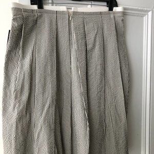 Vera Wang Collection Seersucker skirt